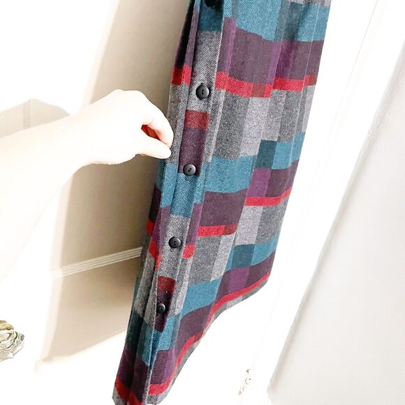 Vintage VICTOIRE Wool Plaid Skirt Gray Blues Size 4 Petite Button Side Academia - Picture 2 of 4